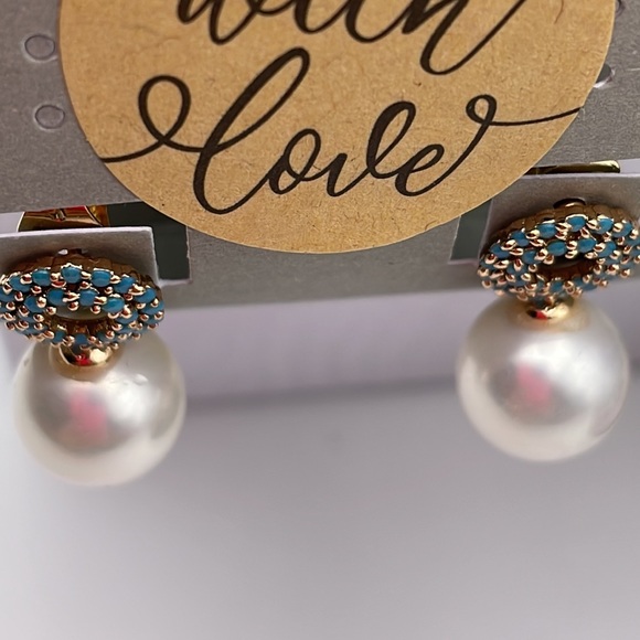 White Pearl with turquoise Diamonds Golden Plated in 18K Gold Earring Butterfly - Picture 5 of 8